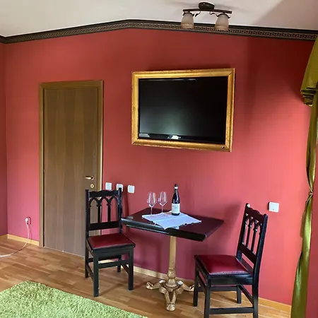 Good Day Πανσιόν Κλουζ-Ναπόκα