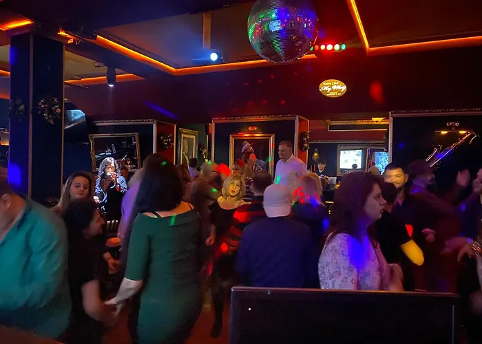 Pensión Good Day 4*